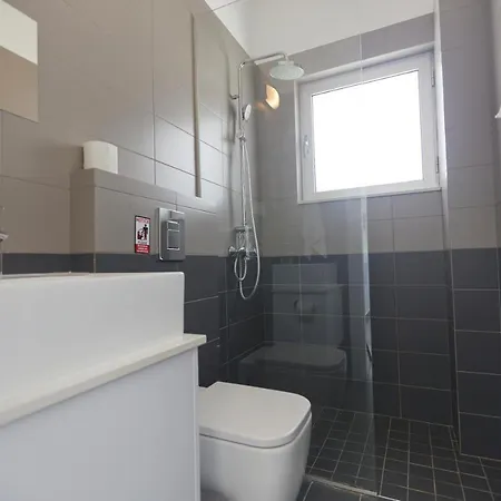 Protaras Olivine Ol01 4* 帕拉利米尼