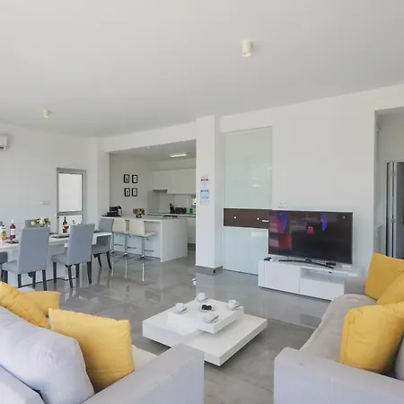 Protaras Olivine Ol01 招待所 帕拉利米尼