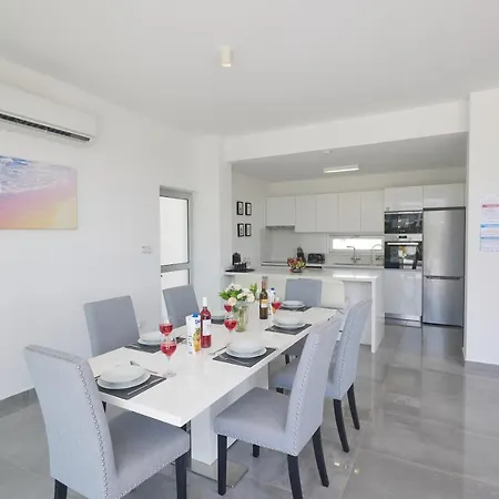 Protaras Olivine Ol01 招待所 4*